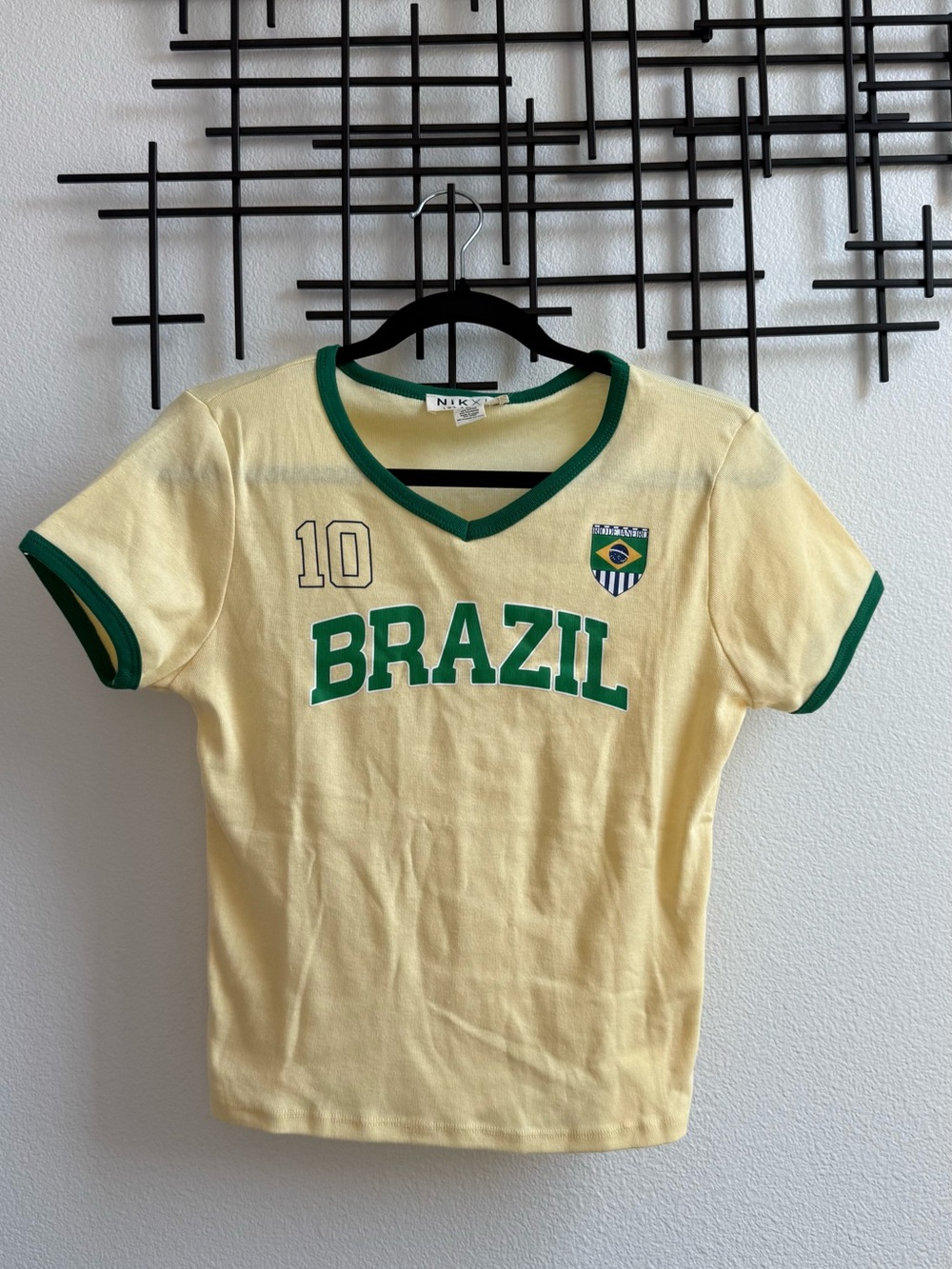 Brazil Soccer Tee Women’s Medium Yellow Green World Cup Fan Shirt
